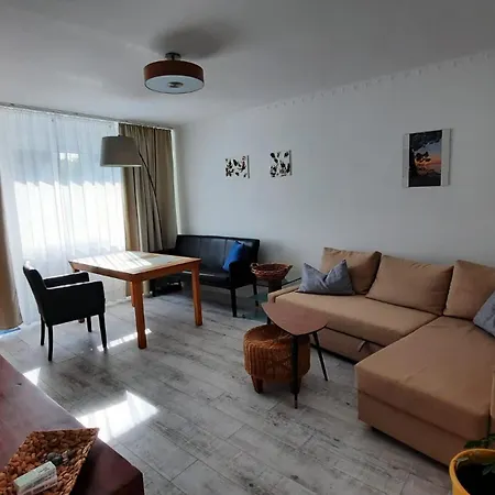 Ruhig Gelegene 2-zi Fewo, Wallbox, Balkon 에센