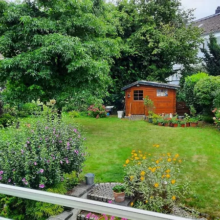 Apartament Ruhig Gelegene 2-zi Fewo, Wallbox, Balkon