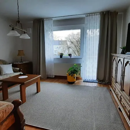 Ruhig Gelegene 2-zi Fewo, Wallbox, Balkon Apartmán Essen