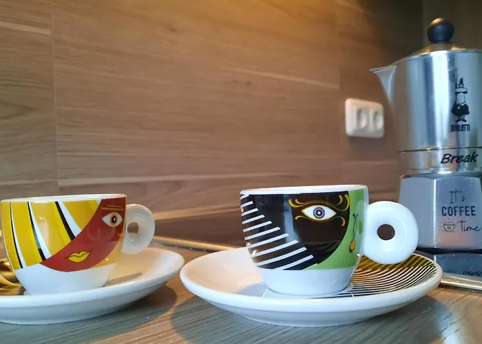 Ruhig Gelegene 2-zi Fewo, Wallbox, Balkon Essen