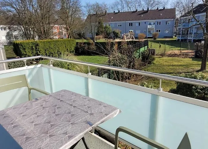 Apartament Ruhig Gelegene 2-zi Fewo, Wallbox, Balkon *